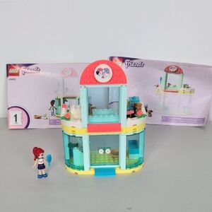 Lego Friends Pet Clinic Set # 41695